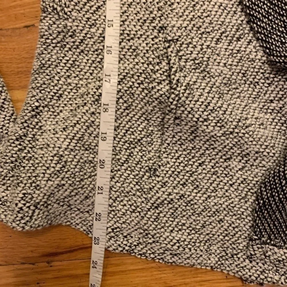 BNCI by blanc noir sweater jacket